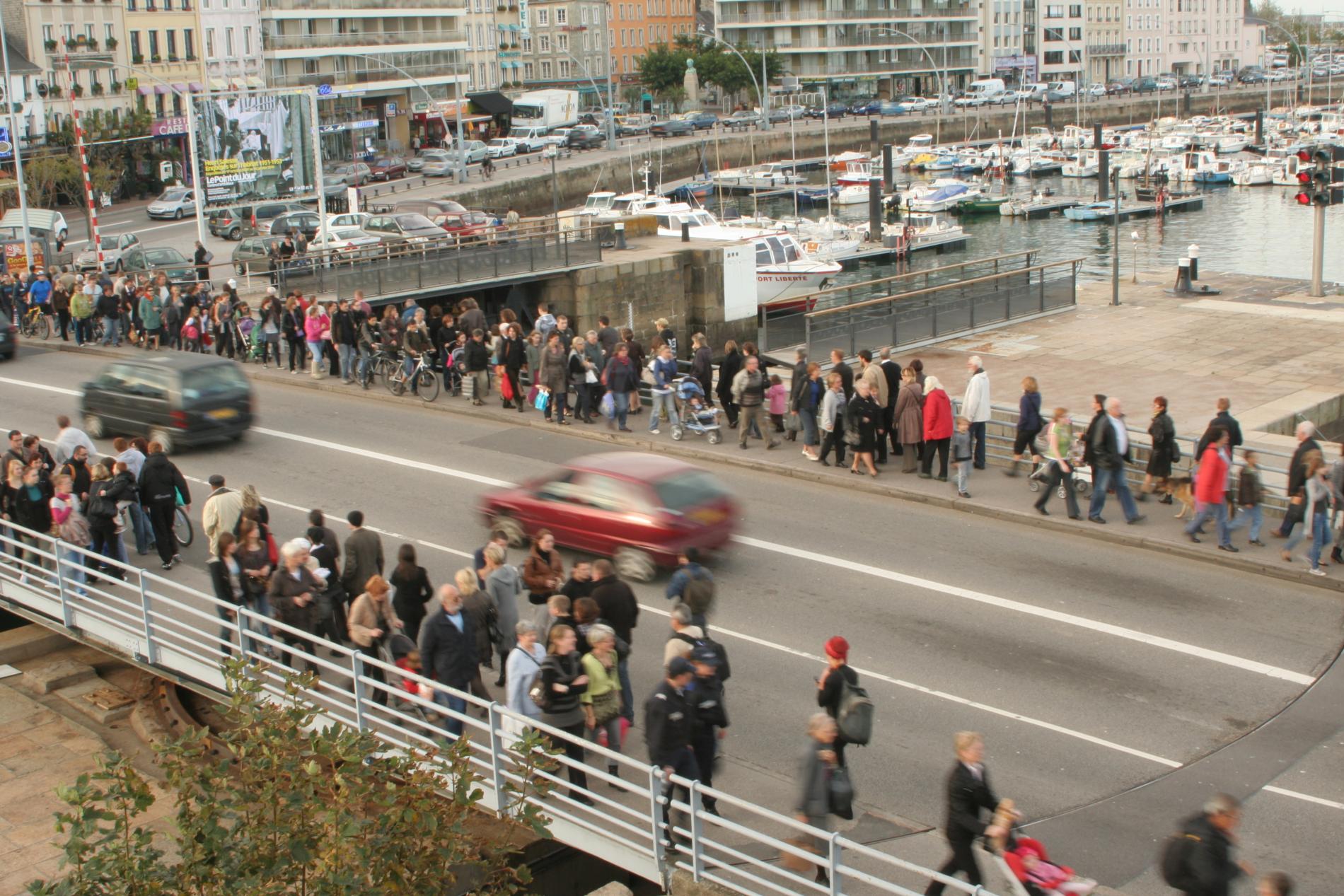 Pont tournant